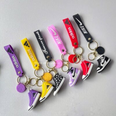 دسته کلید سیلیکونی طرح کتونی